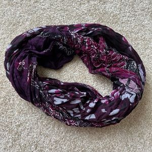 Express Infinity Loop Scarf
